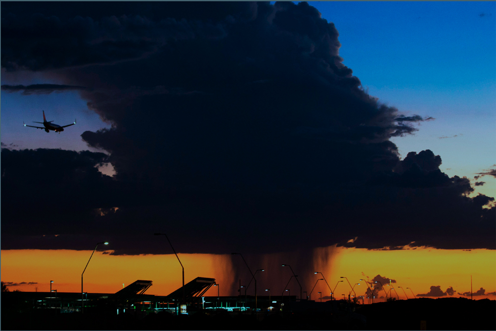 2015 Photograph of the Year “Monsoon Thunderstorm” by Michael Chow – The Arizona Republic